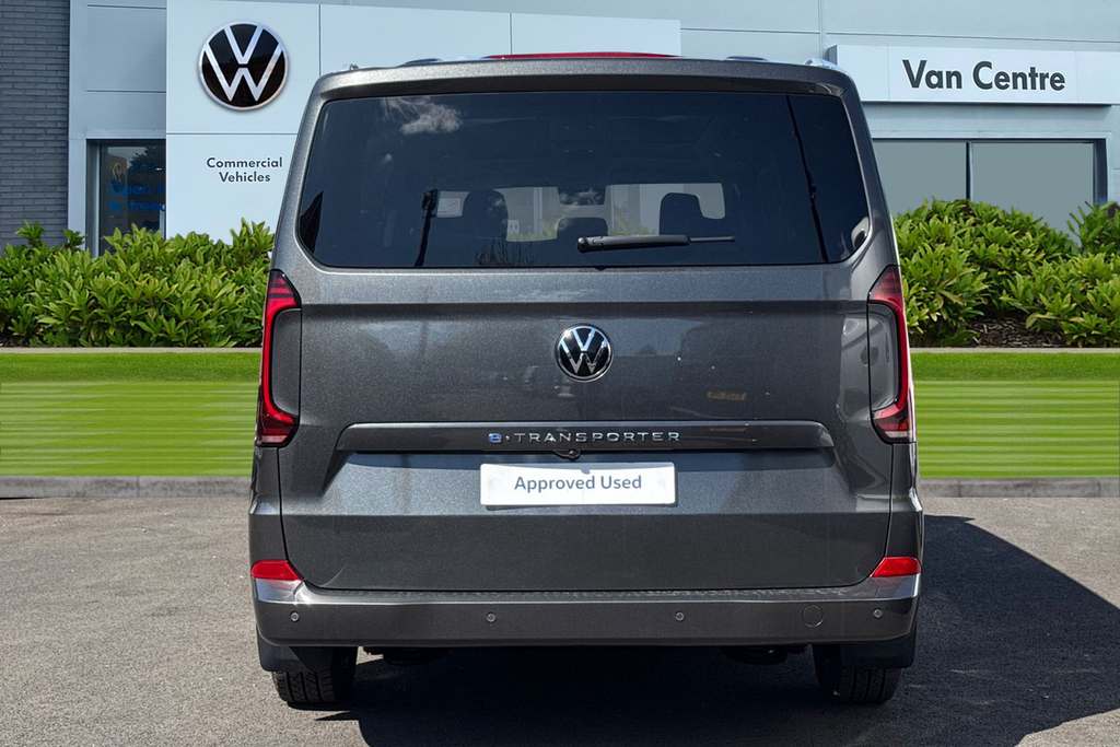 Volkswagen Transporter Shuttle Style 286Ps 65Kwh Grey #4