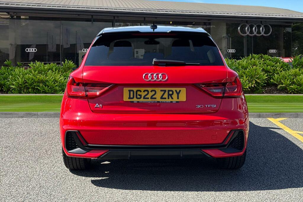 Audi A1 Black Edition 30 Tfsi 110 Ps 6-Speed DG22ZRY Red #4