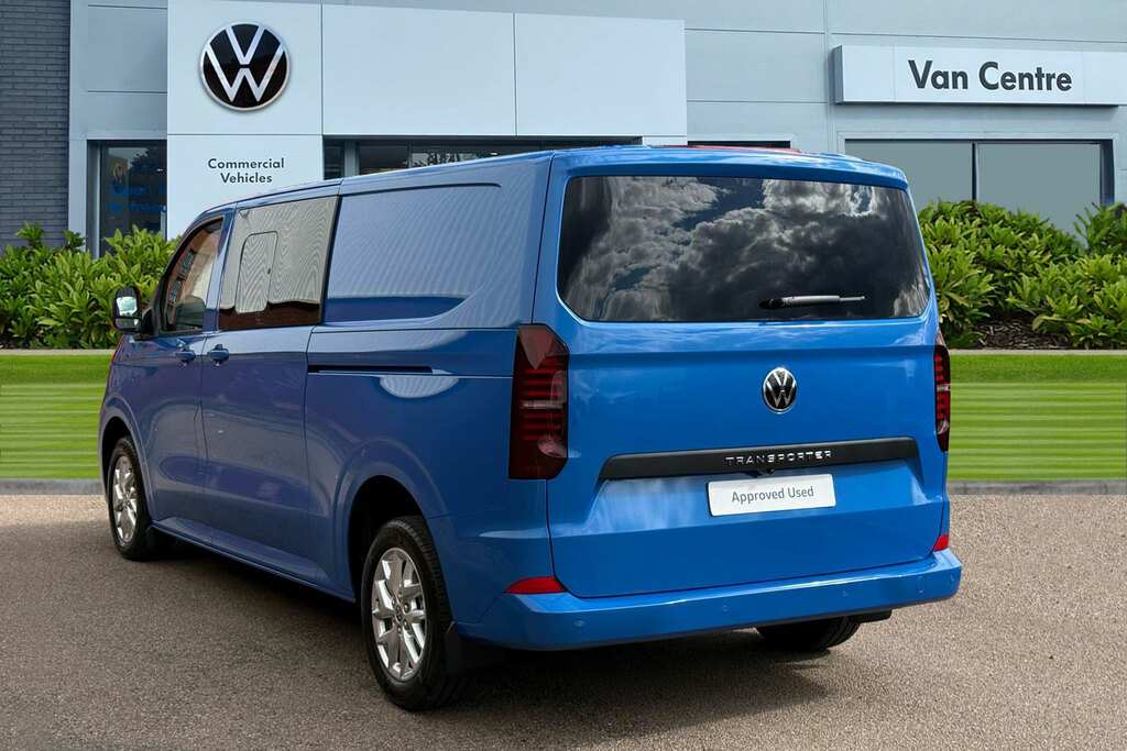 Volkswagen Transporter 2.0 Tdi 150Ps Commerce Pro Van BJ26XNH Blue #2