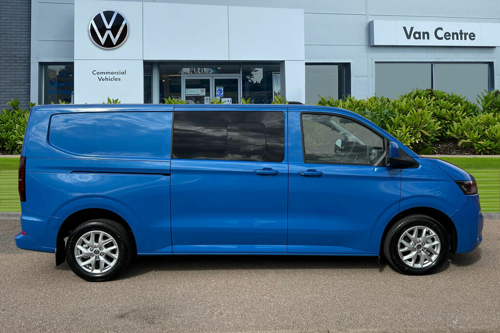 Volkswagen Transporter 2.0 Tdi 150Ps Commerce Pro Van BJ26XNH Blue #3