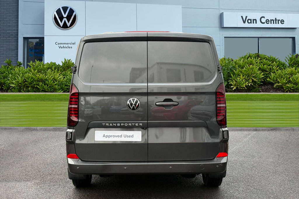 Volkswagen Transporter 2.0 Tdi 150Ps Commerce Pro Van BG26AOC Grey #4