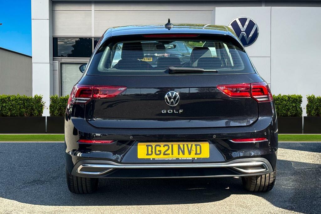 Volkswagen Golf 1.5 Tsi 150 Style Black #4
