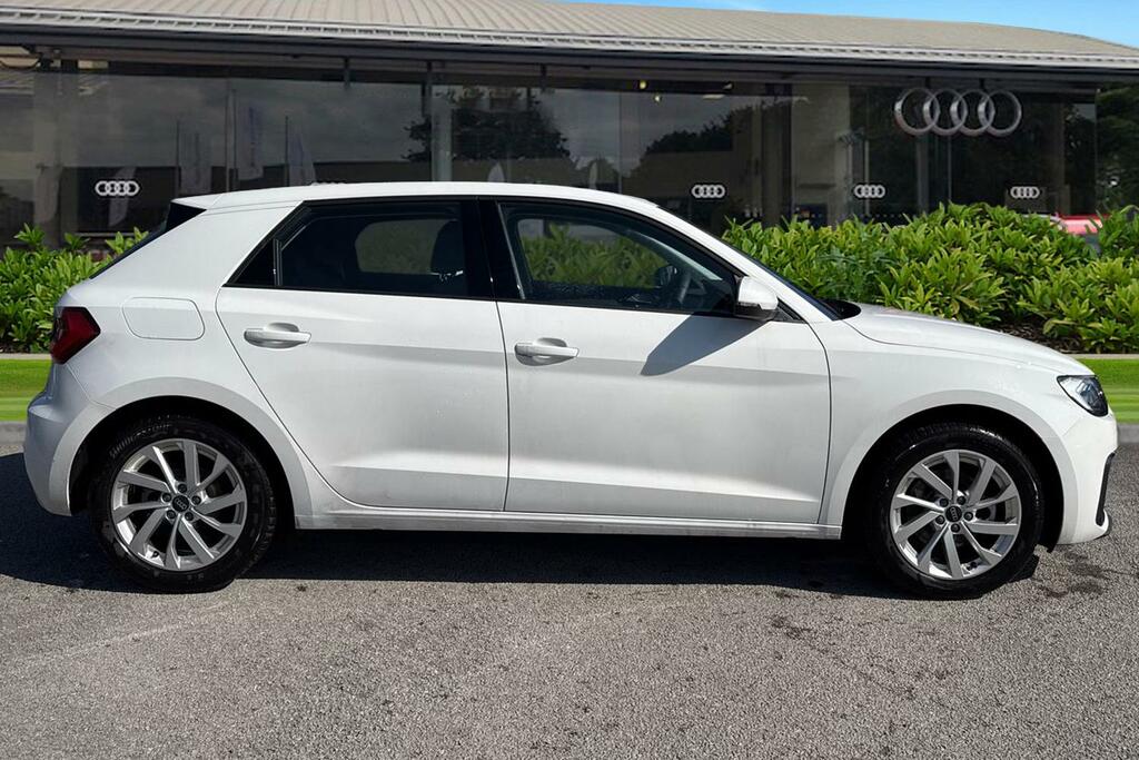 Audi A1 Sport 30 Tfsi 116 Ps S Tronic PK75XCV White #3
