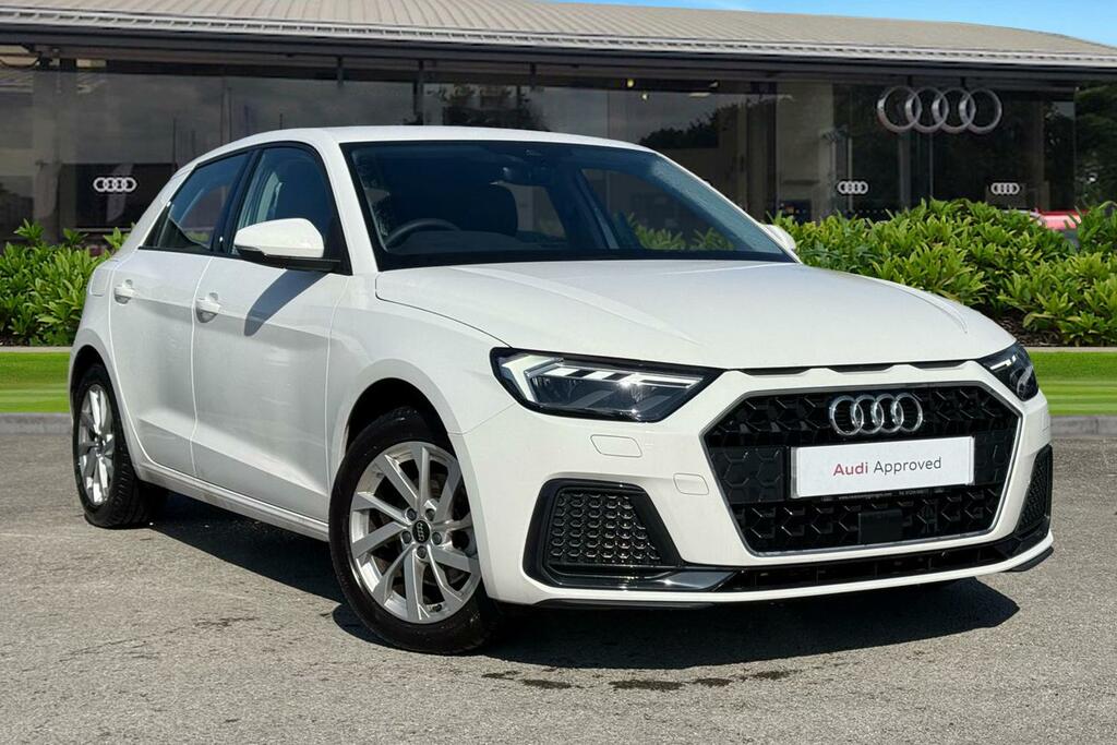 Audi A1 Sport 30 Tfsi 116 Ps S Tronic White