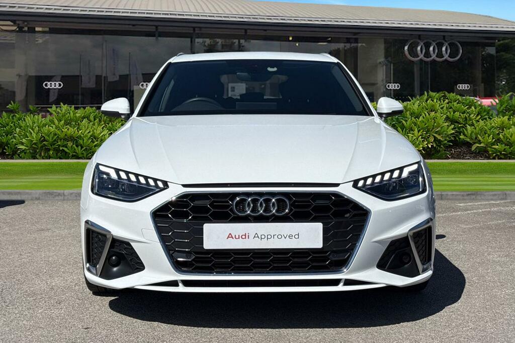 Audi A4 Avant Avant S Line 35 Tfsi 150 Ps S Tronic SY24YHM White #5