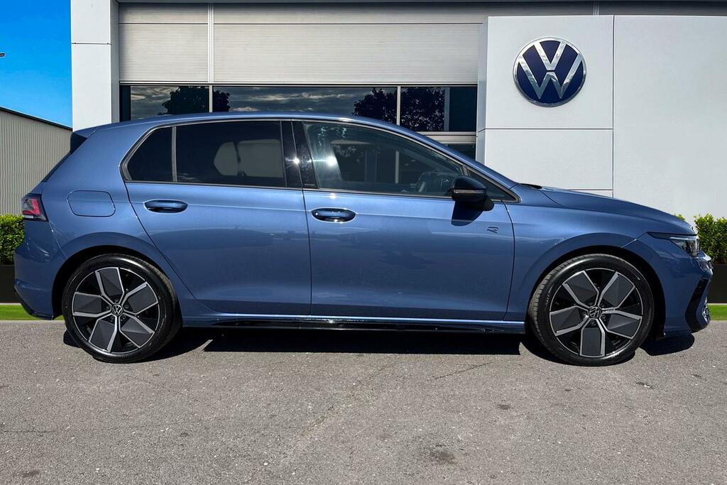 Volkswagen Golf 2.0 Tdi 150 Black Edition Dsg Blue #3