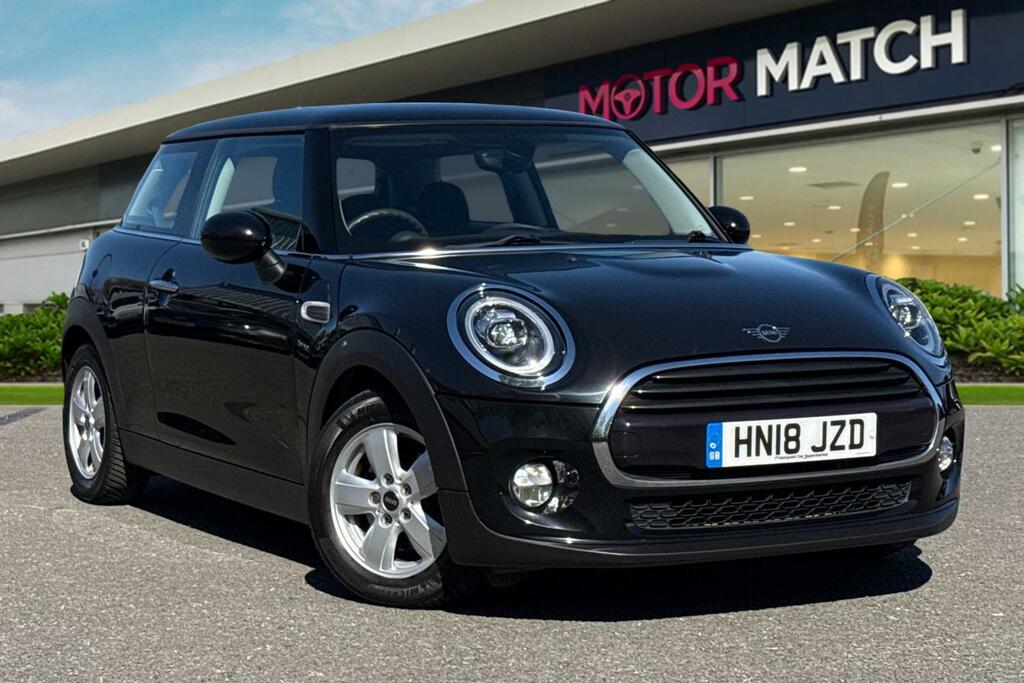 Mini Hatch 1.5 Cooper Euro 6 Ss Black