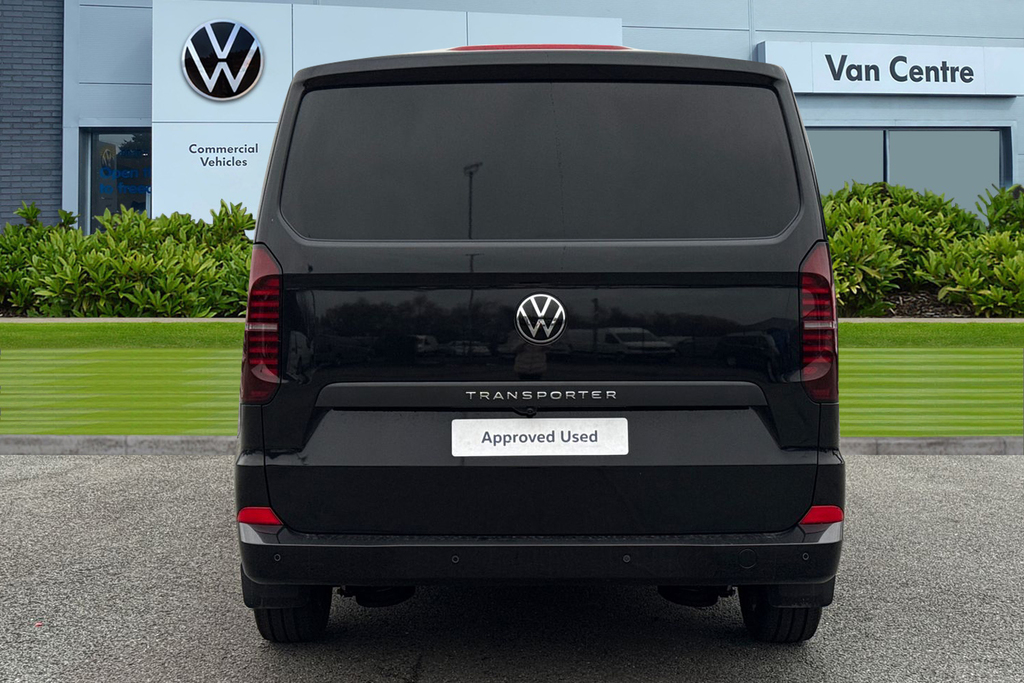 Volkswagen Transporter 2.0 Tdi 110 Commerce Pro Van DG75COA Black #4