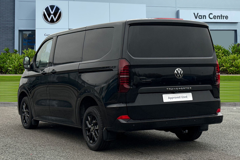 Volkswagen Transporter 2.0 Tdi 110 Commerce Pro Van DG75COA Black #2