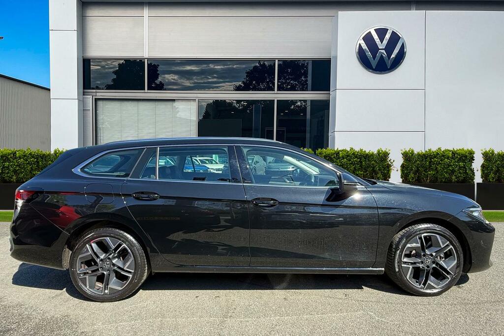Volkswagen Passat 1.5 Tsi Ehybrid 204Ps Life Dsg 18 York Dar DF25NBL Black #3