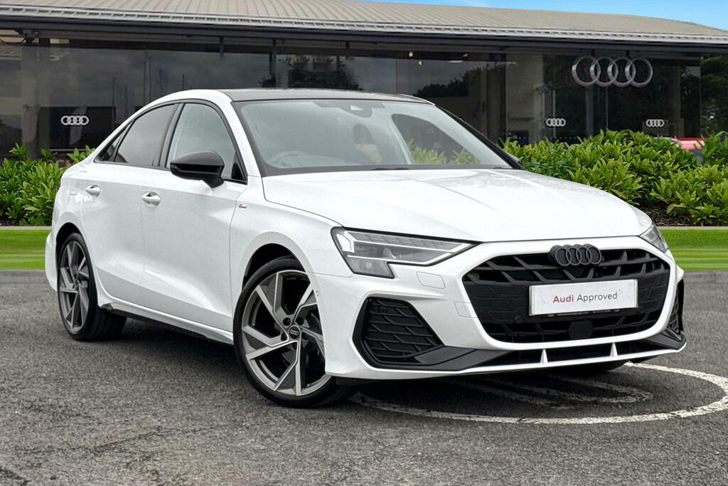 Audi A3 Black Edition 35 Tfsi 150 Ps S Tronic White