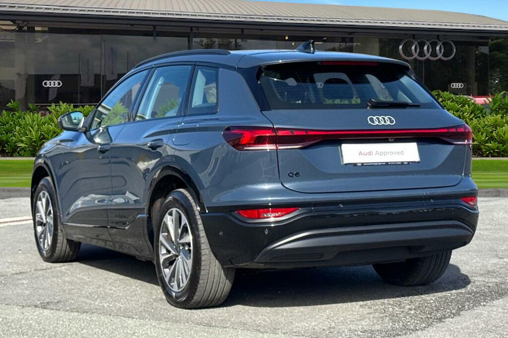 Audi Q6 E-Tron Q6 Suv Sport E-tron Performance 225,00 Kw YK75JVD Blue #2