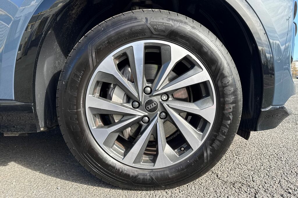 Audi Q6 E-Tron Q6 Suv Sport E-tron Performance 225,00 Kw YK75JVD Blue #6