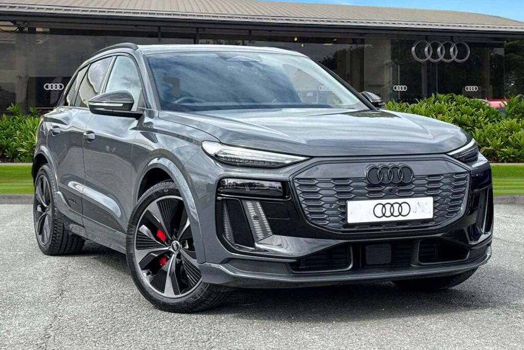Audi SQ6 E-Tron Sq6 Suv Edition 1 E-tron 360,00 Kw PK75OYN Grey