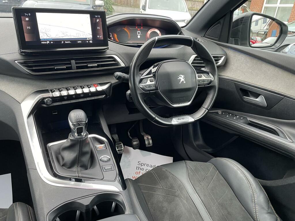 Peugeot 3008 1.2 Puretech Gt Suv Euro 6 Ss FN21YHF White #2