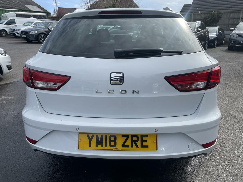 Seat Leon 1.6 Tdi Se Dynamic Technology St Dsg Eu YM18ZRE White #4