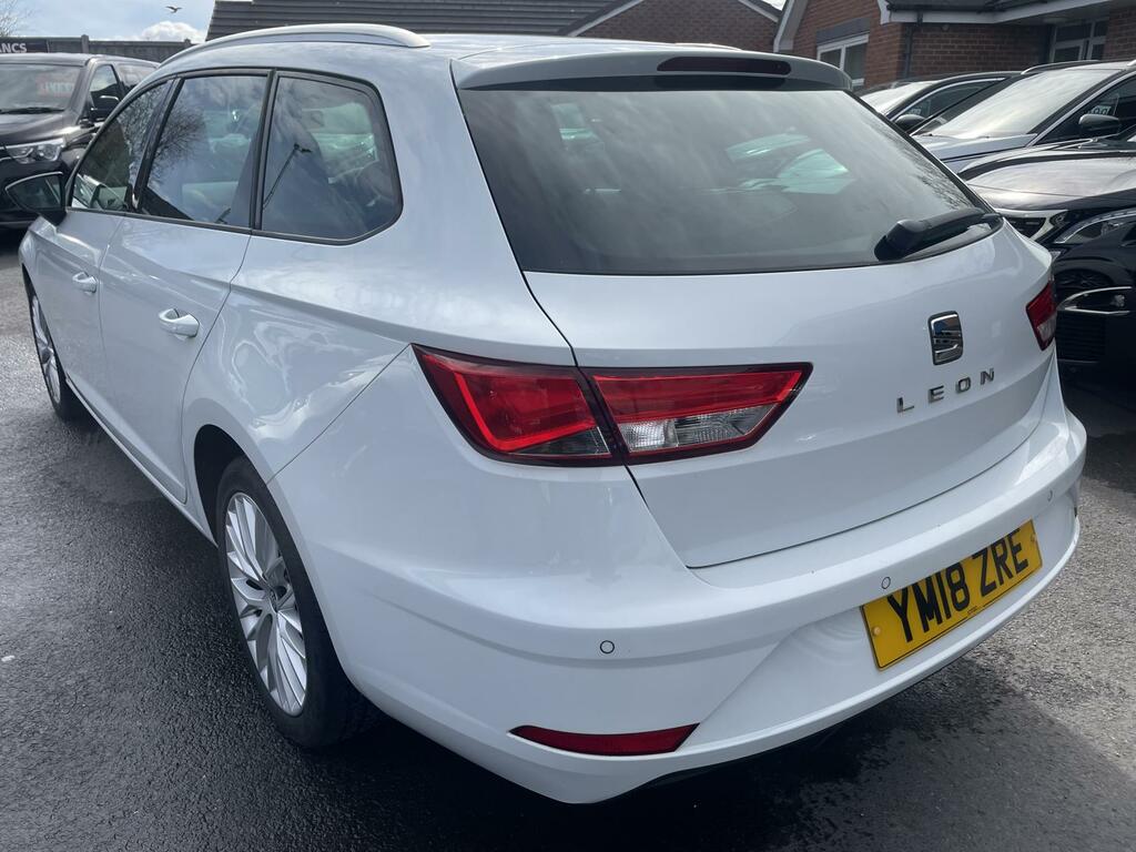 Seat Leon 1.6 Tdi Se Dynamic Technology St Dsg Eu YM18ZRE White #3