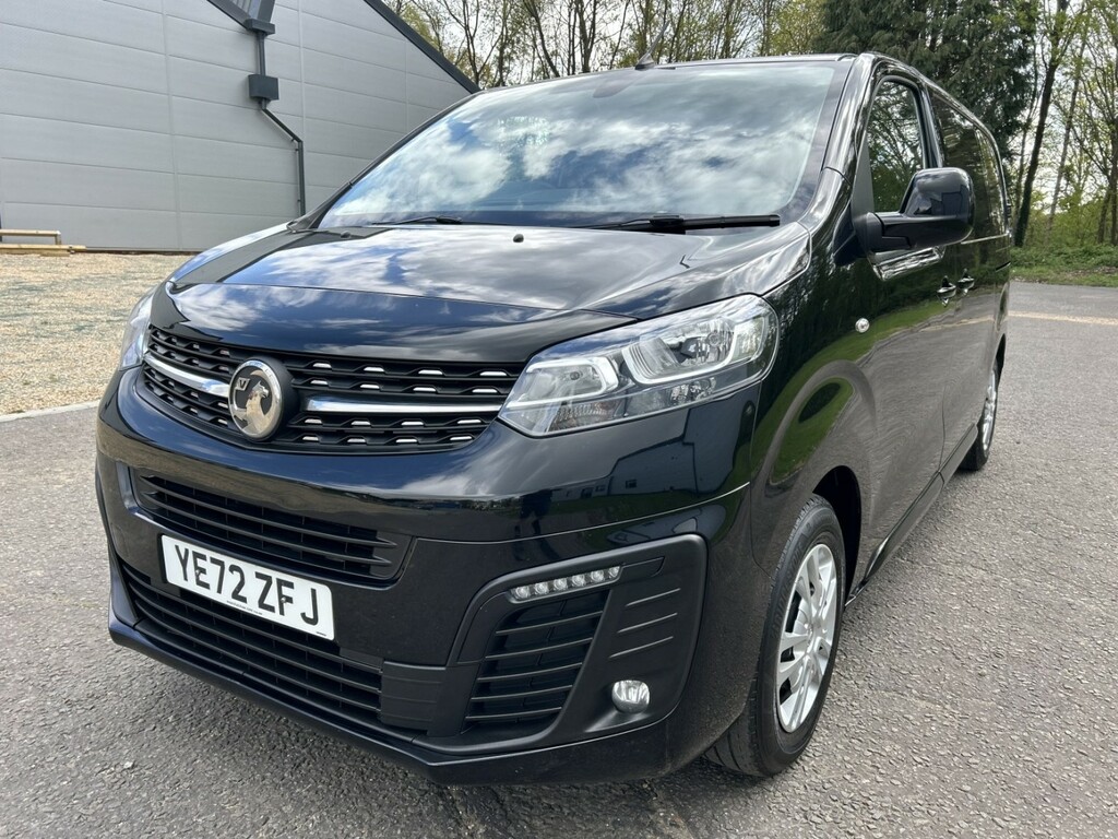 Vauxhall Vivaro 1.5 Turbo D 2700 Sportive YE72ZFJ Black #4
