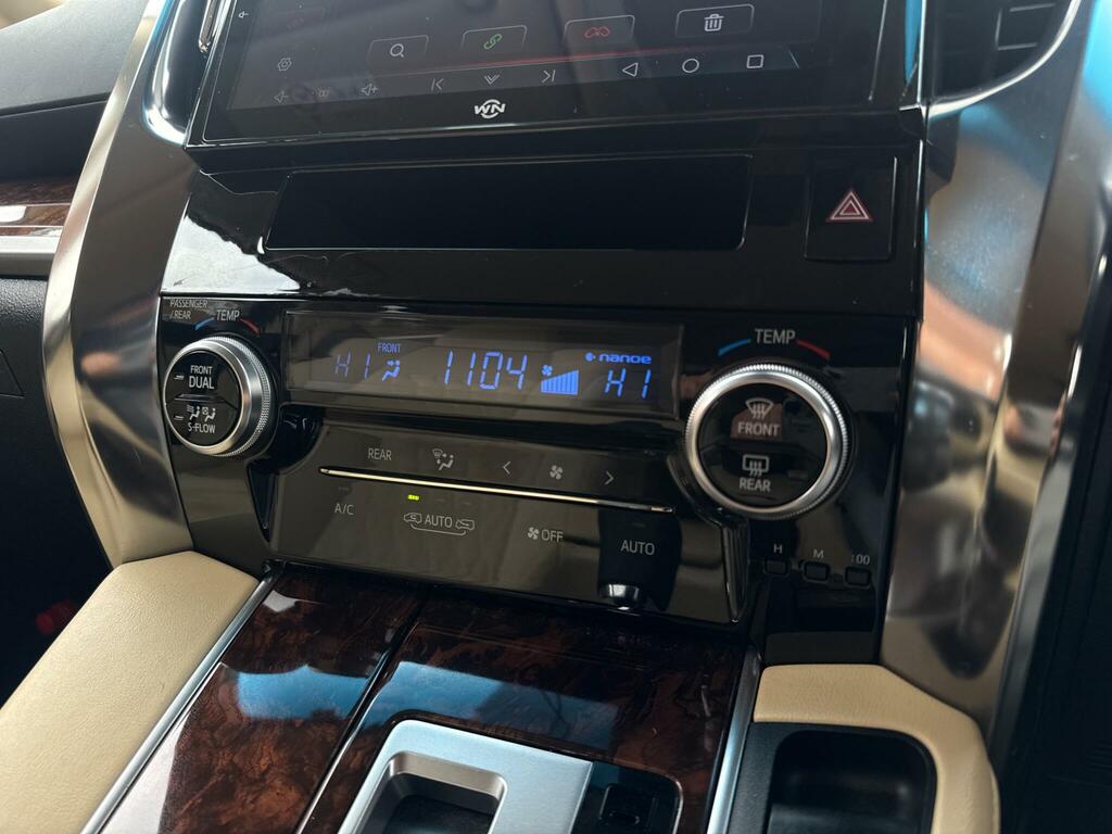 Toyota Vellfire Mpv 2.4 8 Seats Verified Miles Fresh I Black #52