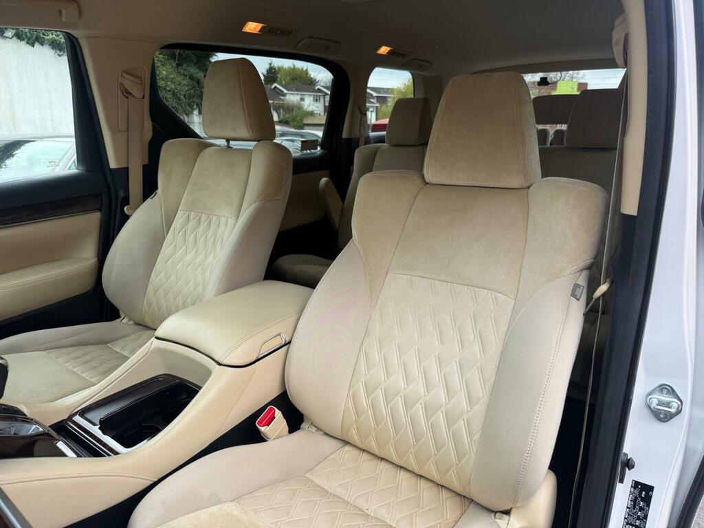 Toyota Vellfire Mpv 2.4 8 Seats Verified Miles Fresh I Black #24