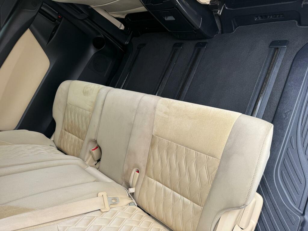 Toyota Vellfire Mpv 2.4 8 Seats Verified Miles Fresh I Black #11