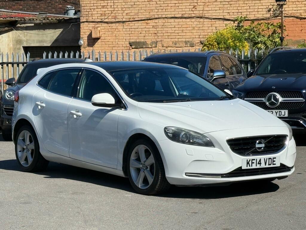 Volvo V40 1.6 T4 R-design Lux Nav Hatchback Power KF14VDE White #2