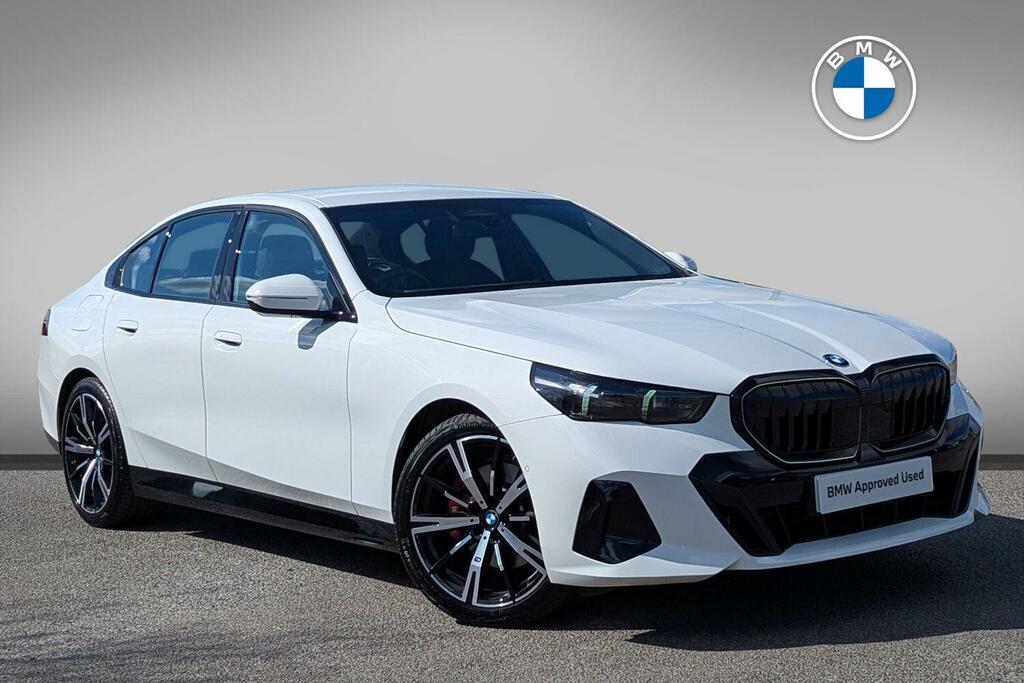 BMW 5 Series 520I M Sport Pro Saloon White