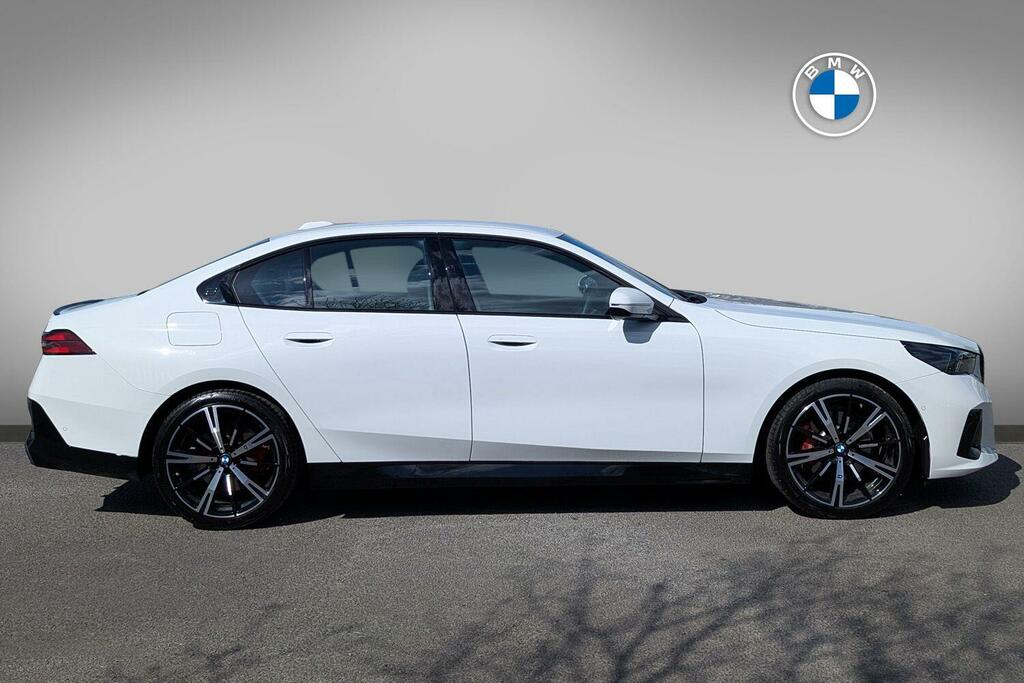 BMW 5 Series 520I M Sport Pro Saloon AK75BBN White #3