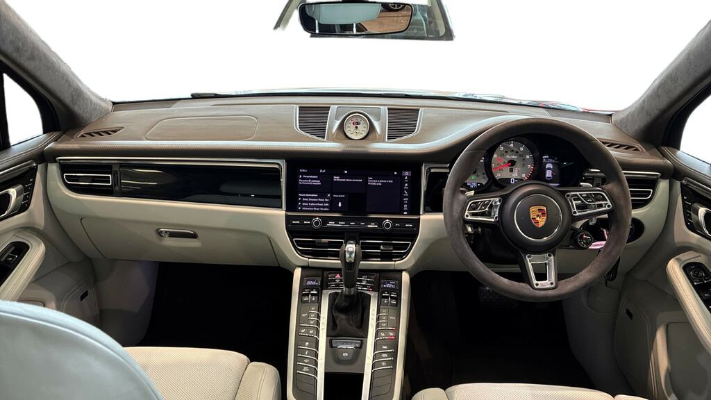 Porsche Macan Turbo Pdk GX70VKL Grey #6