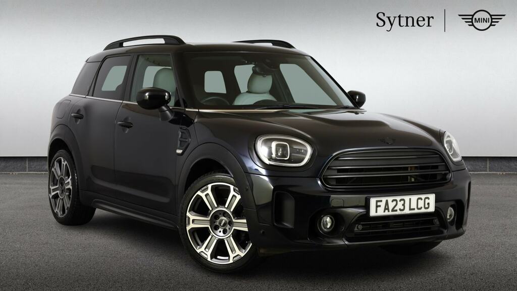 Mini Countryman 1.5 Cooper Exclusive Premium Plus Black