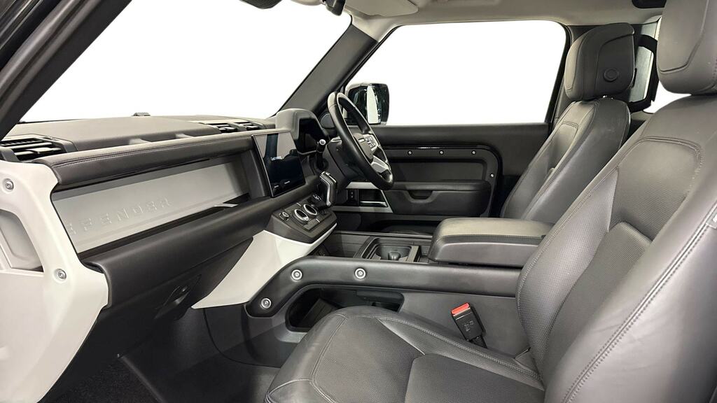 Land Rover Defender 90 3.0 D250 Hse 90 KY72FBG Black #3