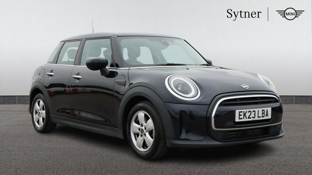 Mini Hatch 1.5 Cooper Classic Premium Black