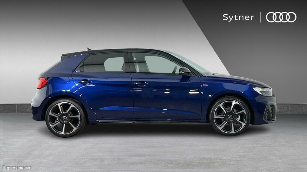 Audi A1 30 Tfsi Black Edition S Tronic Blue #4