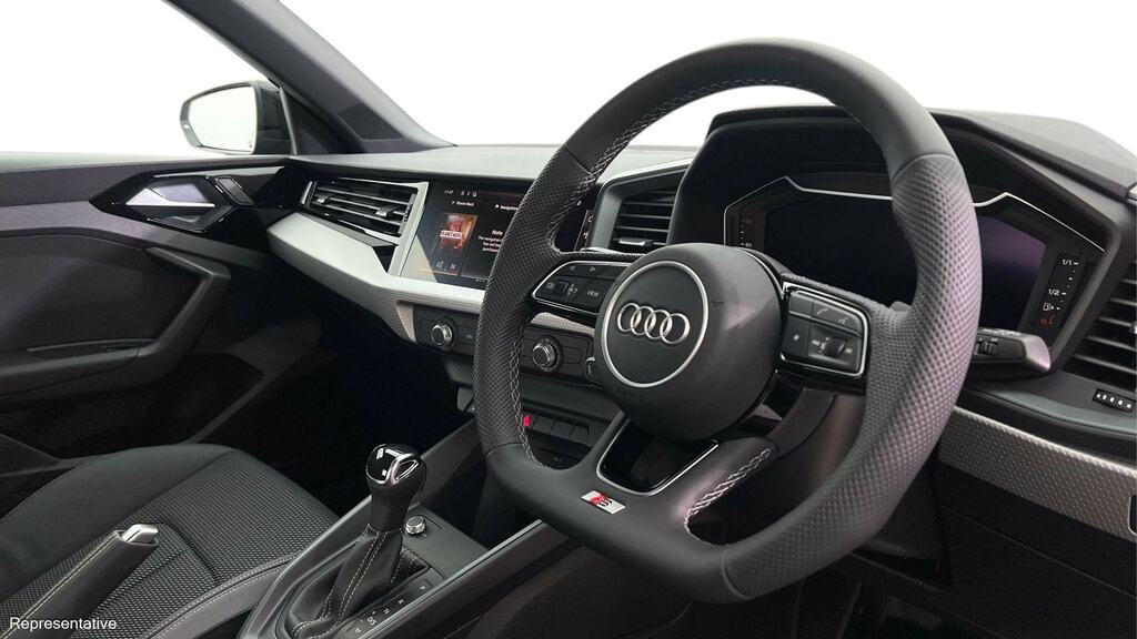 Audi A1 30 Tfsi Black Edition S Tronic Blue #6