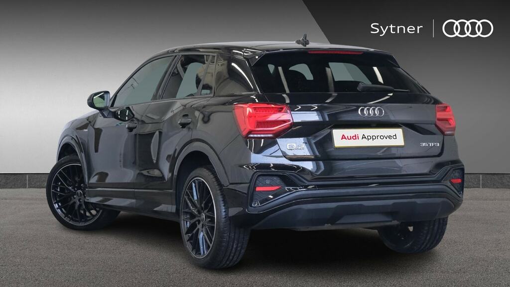 Audi Q2 35 Tfsi Black Edition Cs Black #3