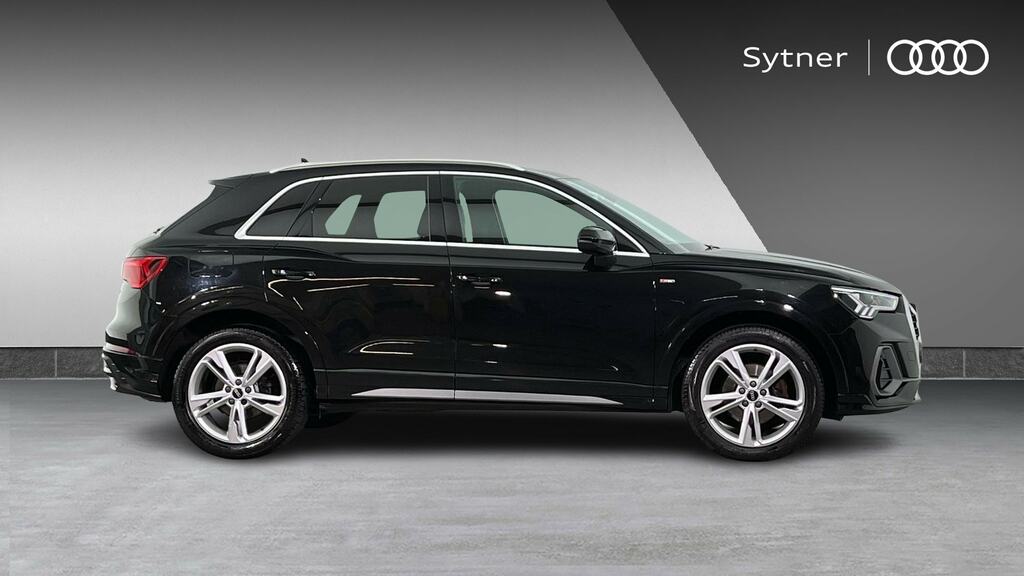 Audi Q3 35 Tdi S Line S Tronic Comfortsound Pack BV72PLF Black #4