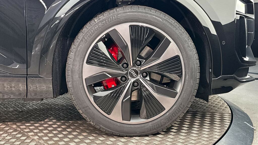 Audi Q6 E-Tron 285Kw Qtro 100Kwh Edition 1 FN26AUR Black #5