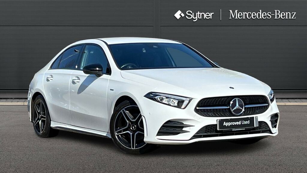 Mercedes-Benz A Class A180 Amg Line Premium Edition White