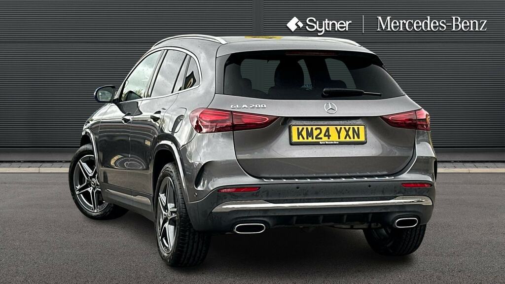 Mercedes-Benz GLA Class Gla 200 Amg Line Executive KM24YXN Grey #2