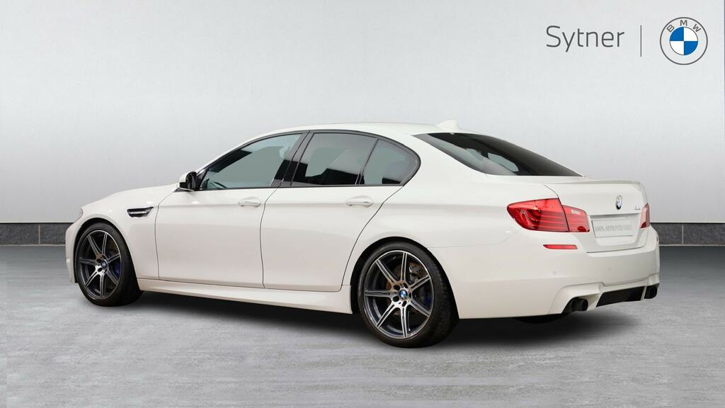 BMW M5 M5 Dct Competition Pack White #2