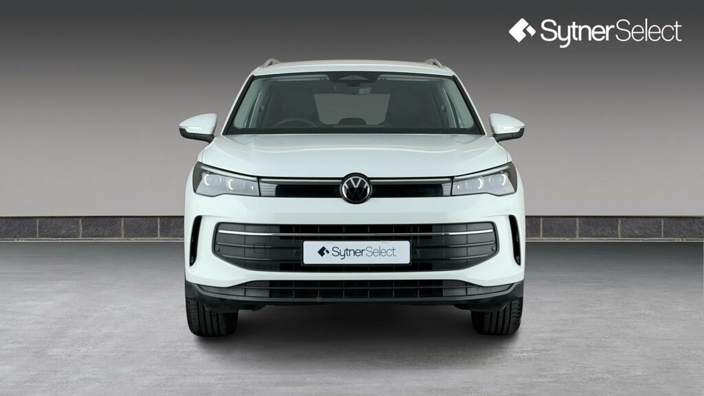 Volkswagen Tiguan 1.5 Etsi 150 Match Dsg VU74FYH White #4