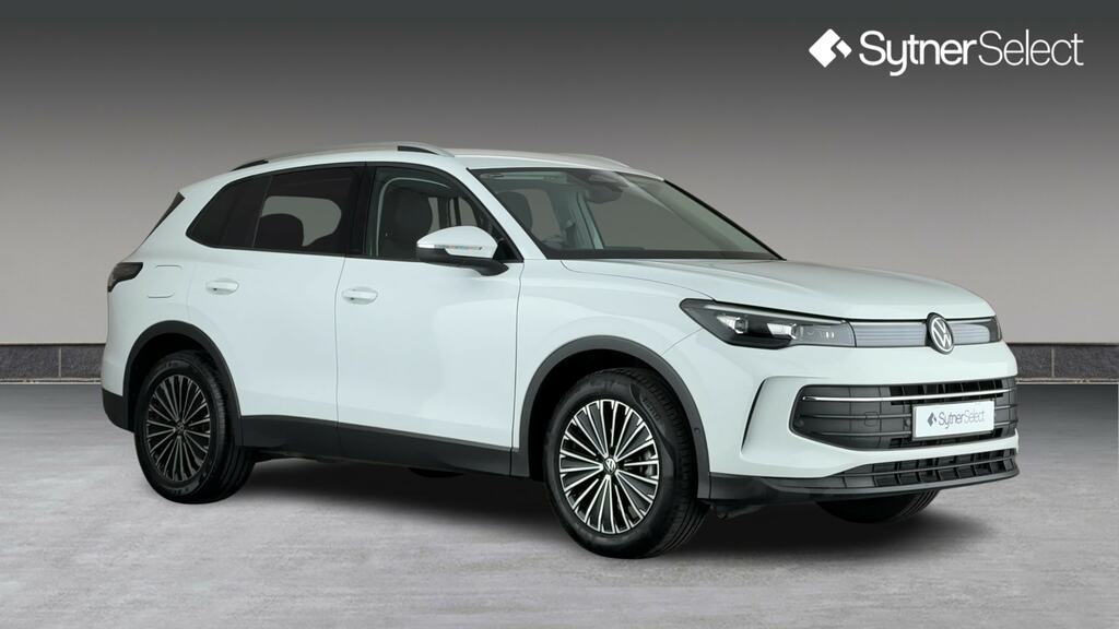 Volkswagen Tiguan 1.5 Etsi 150 Match Dsg White