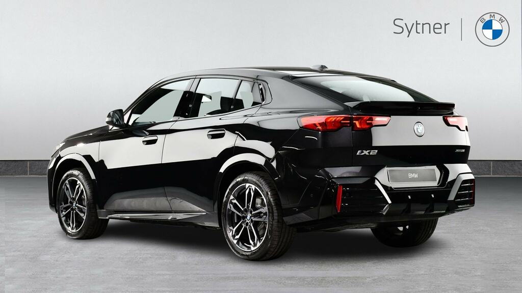 BMW iX2 230Kw Xdrive30 M Sport 65Kwh YP26XYY Black #2