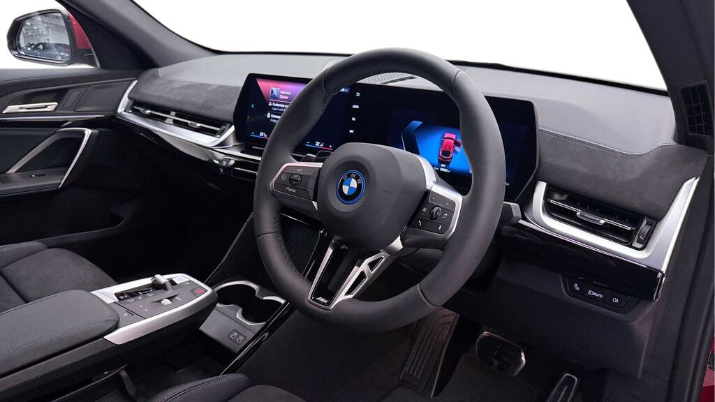 BMW iX2 150Kw Edrive20 Shadow Edition 65Kwh YP26XZD Red #6