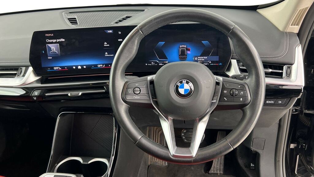 BMW X1 Sdrive 20I Mht Xline Step Black #5