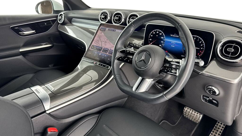 Mercedes-Benz GLC Class Glc 300De 4Matic Amg Line 9G-tronic KS73FLN White #3