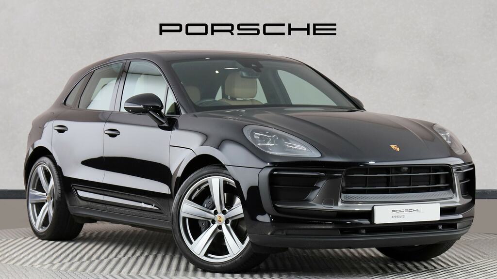 Porsche Macan T Pdk Black