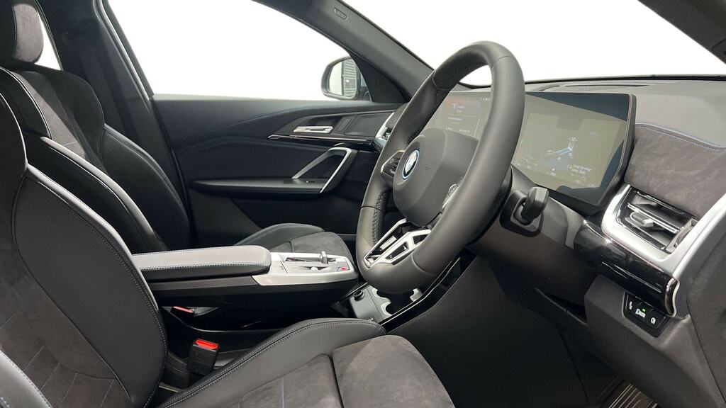 BMW iX2 150Kw Edrive20 M Sport 65Kwh BG26ZWY Grey #6