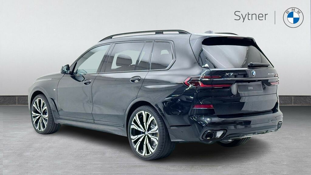 BMW X7 Xdrive40d Mht M Sport Step YO75FRJ Black #2