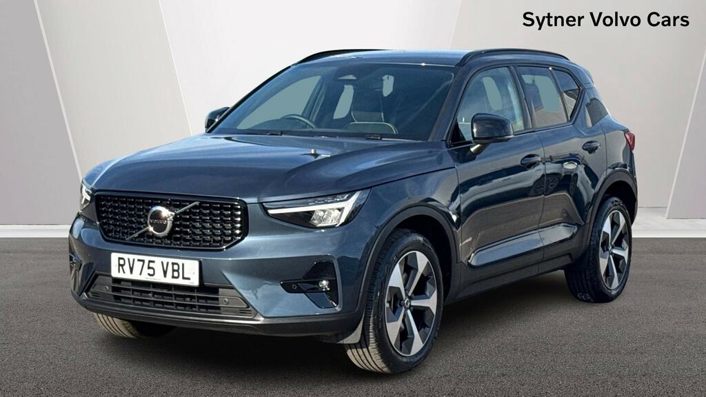 Volvo XC40 2.0 B4p Plus Dark RV75VBL Blue #6